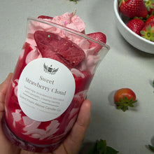 Load image into Gallery viewer, Sweet Strawberry Cloud Candle