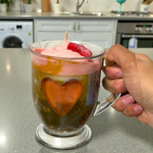 Load image into Gallery viewer, Berry In Love Latte