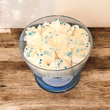 Load image into Gallery viewer, Vanilla Snowdust Candle