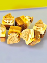 Load image into Gallery viewer, Iced Lemon Cookie Dessert Waxmelt
