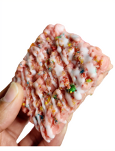 Load image into Gallery viewer, Fuity Pebbles Rice Krispie Waxmelt
