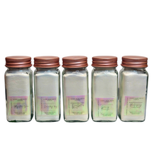 Load image into Gallery viewer, 4 oz Sweet (Phthalate Free) Carpet Deodorizer
